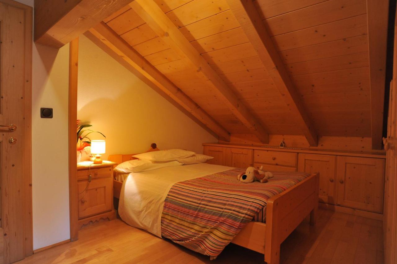 Albergo Garni' Laura Baselga di Pine Exterior photo