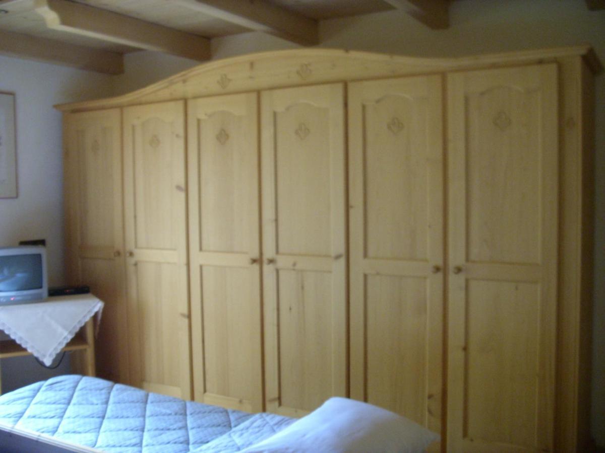 Albergo Garni' Laura Baselga di Pine Exterior photo